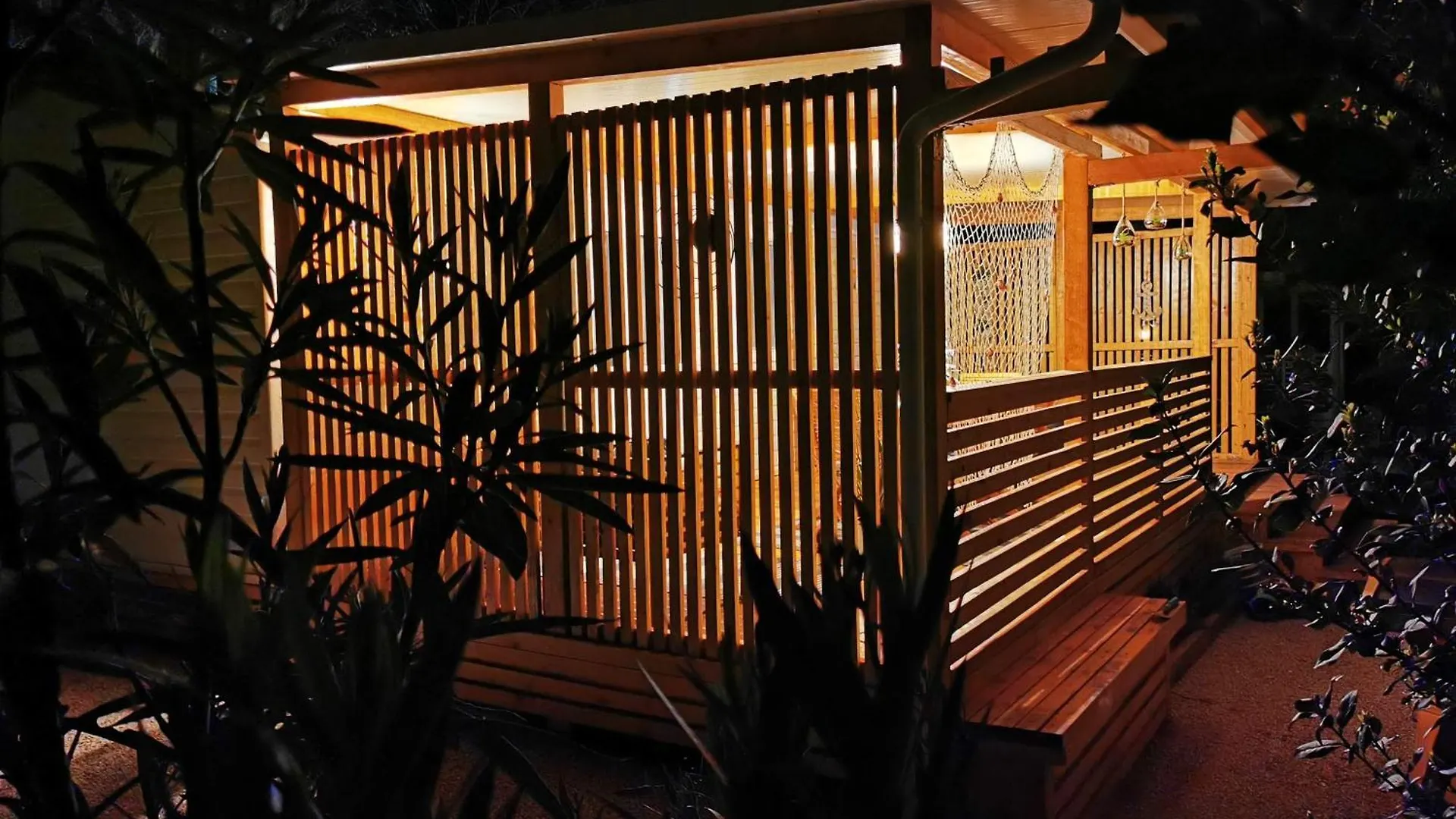 Kemp Mobile Home Pine Adria Soline Biograd Na Moru